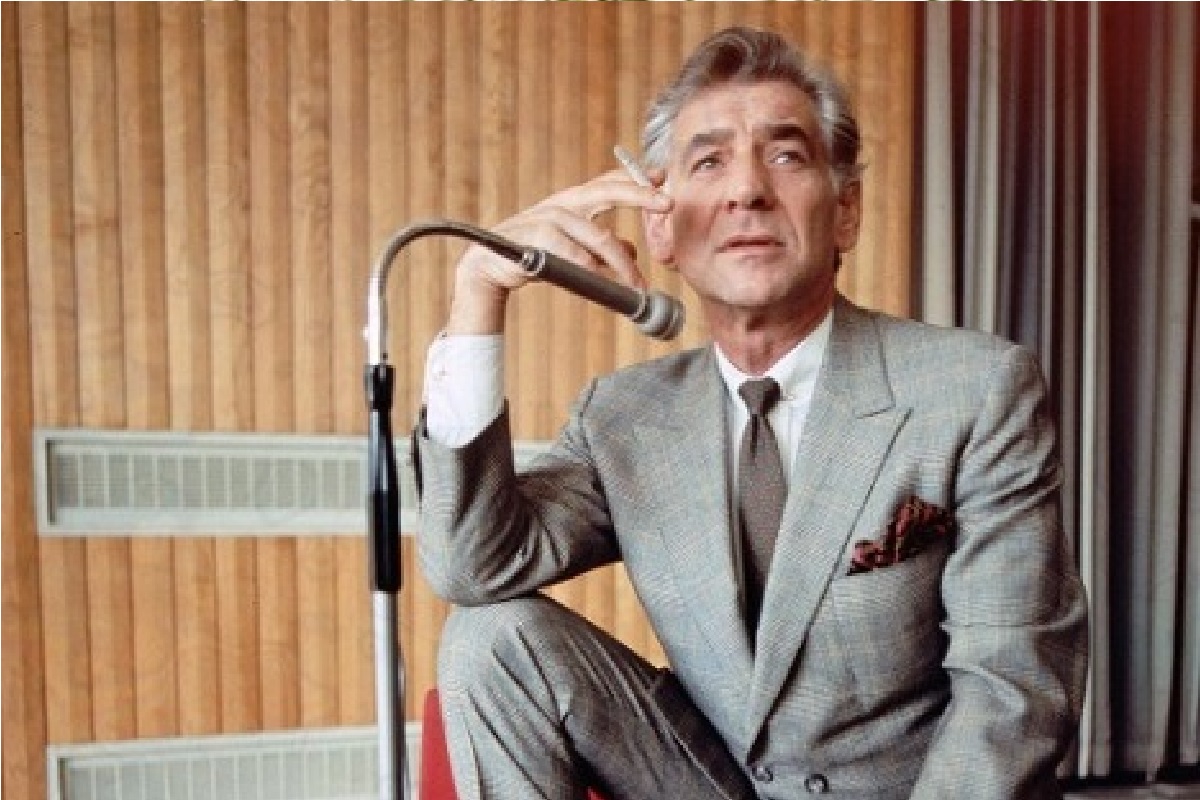 Leonard Bernstein (25.8.1918 - 14.10.1990): skladatel, který se pro svoji hudební kariéru rozhodl ve svých deseti letech.