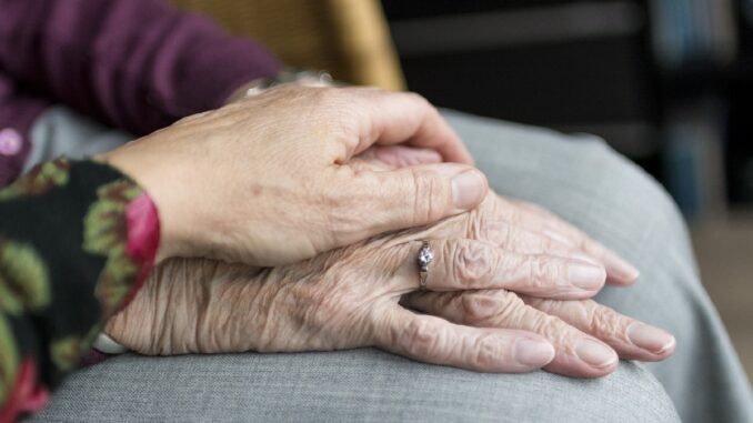 Jolene Brackley: Alzheimer – Dejte jim lásku a štěstí
