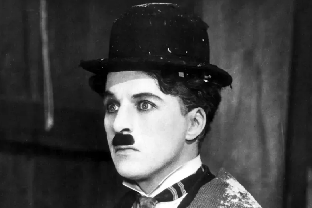 Sir Charles Spencer Chaplin (16.4.1889 - 25.12.1977) - nejslavnější tulák, který se stal symbolem filmového umění.