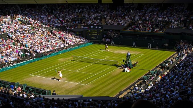 Tenis na scestí aneb O co šlo před 50 lety ve Wimbledonu