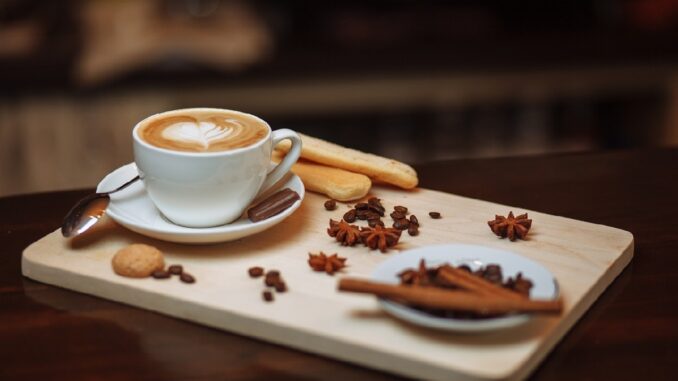 Bezkofeinová káva – cesta ke skvělé chuti bez kofeinu